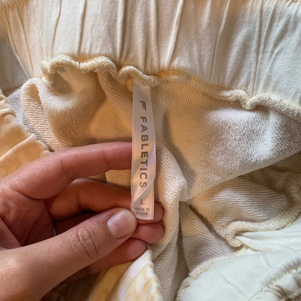 Fabletics sweats - Picture 3 of 3